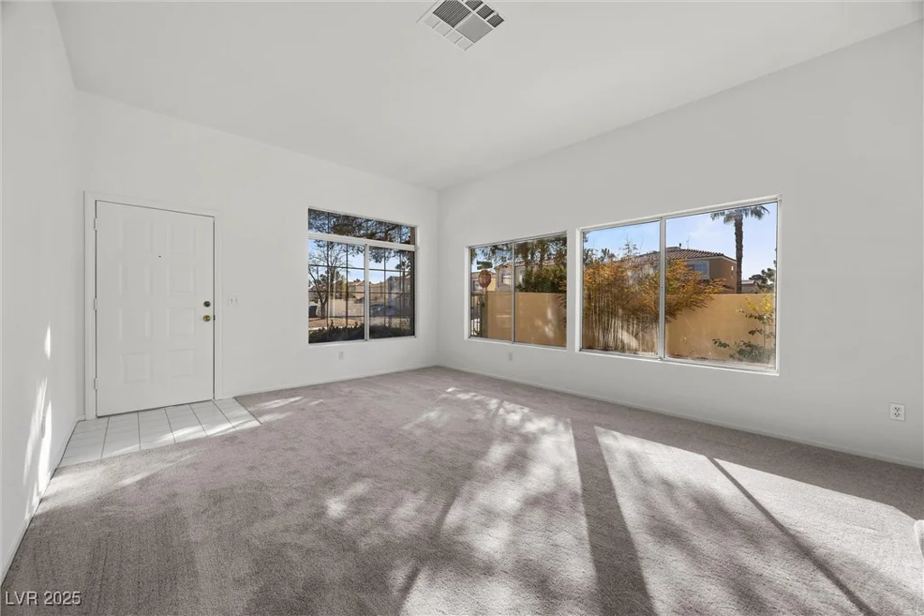 3425 Creek River, Las Vegas, NV 89129