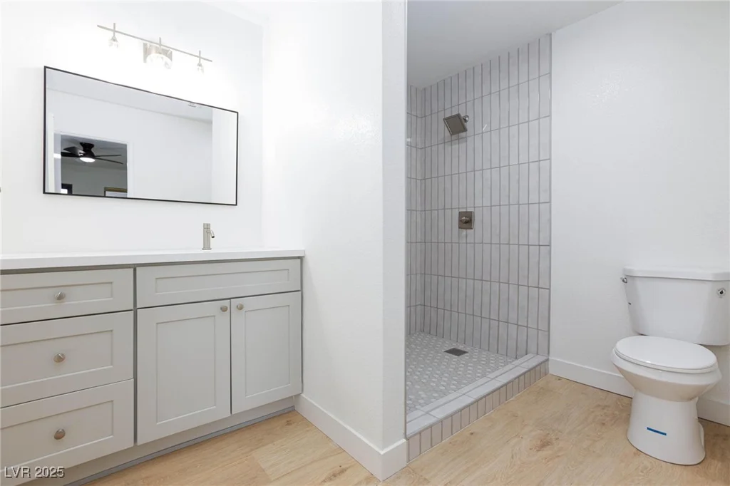 3151 Soaring Gulls, Las Vegas, NV 89128