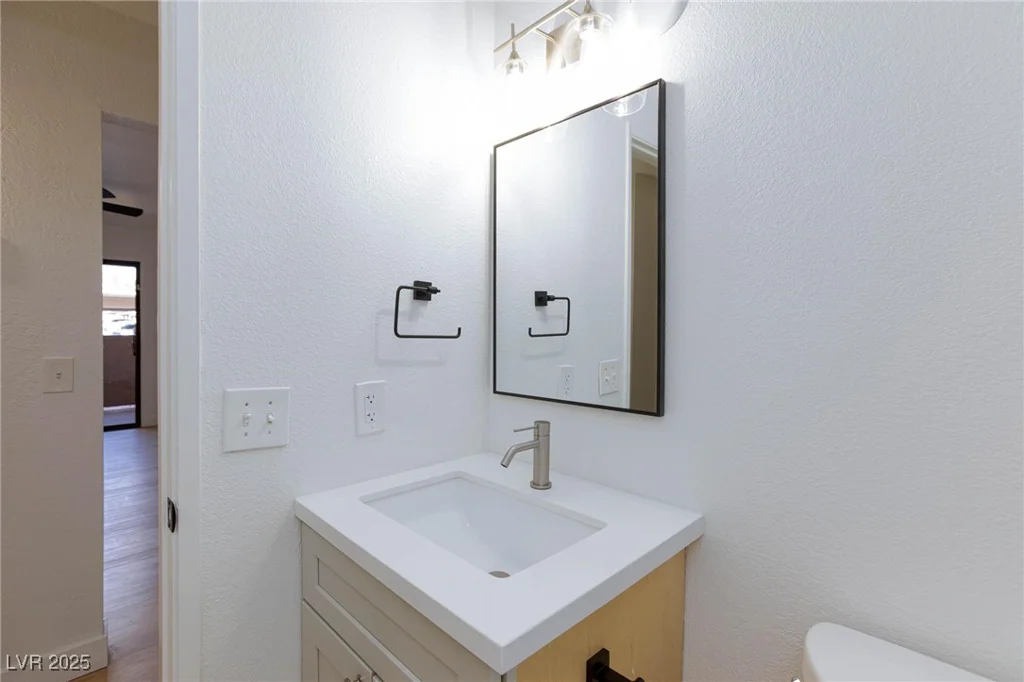 3151 Soaring Gulls, Las Vegas, NV 89128