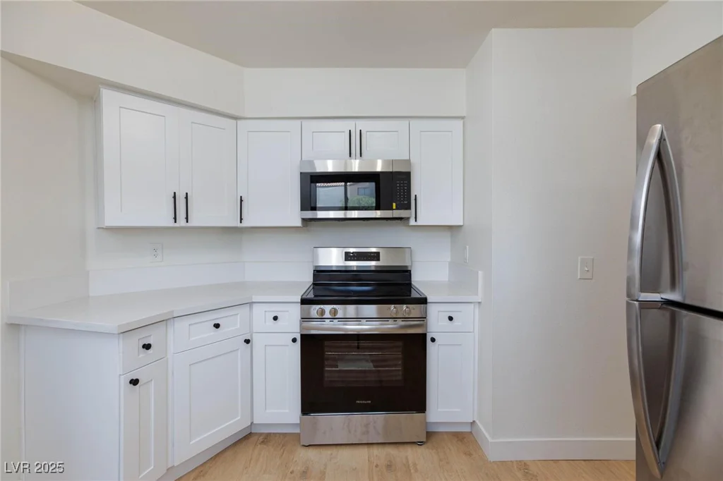3151 Soaring Gulls, Las Vegas, NV 89128