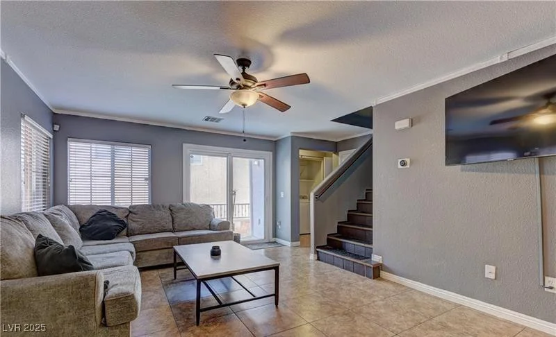 10456 Processor, Las Vegas, NV 89129