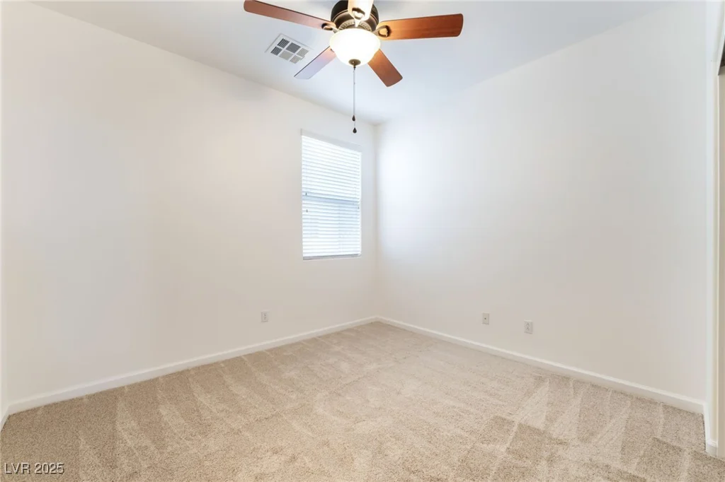 925 Crescent Falls, Henderson, NV 89011