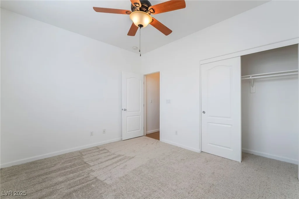 925 Crescent Falls, Henderson, NV 89011