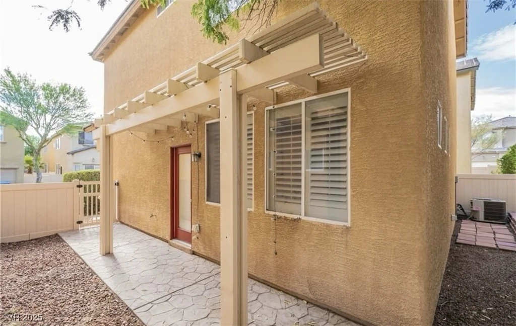 6777 Wormwood, Las Vegas, NV 89148