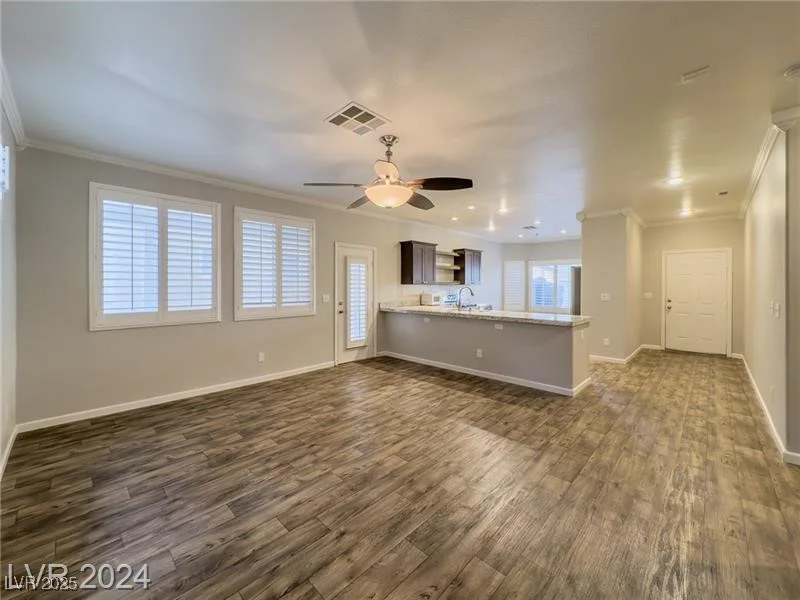 6777 Wormwood, Las Vegas, NV 89148