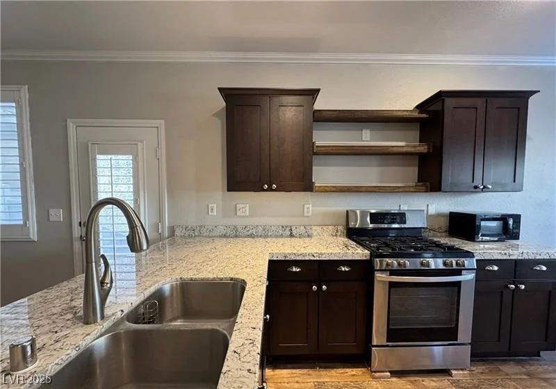 6777 Wormwood, Las Vegas, NV 89148