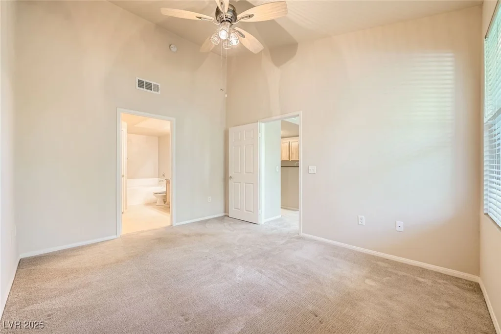 10001 Peace, Las Vegas, NV 89147