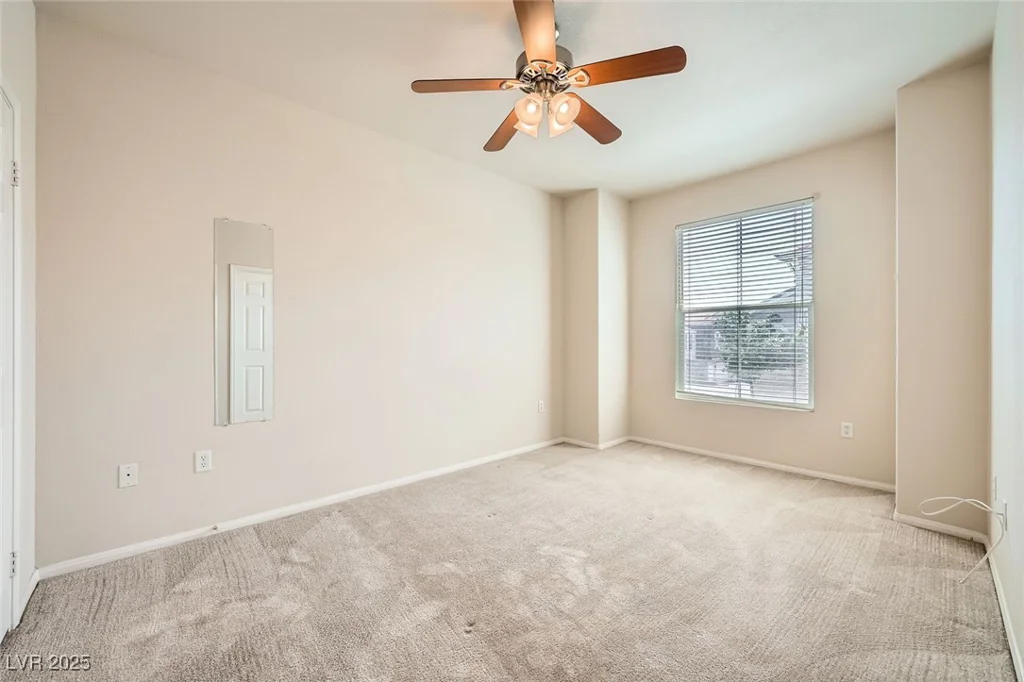 10001 Peace, Las Vegas, NV 89147
