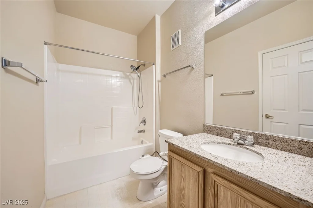 10001 Peace, Las Vegas, NV 89147