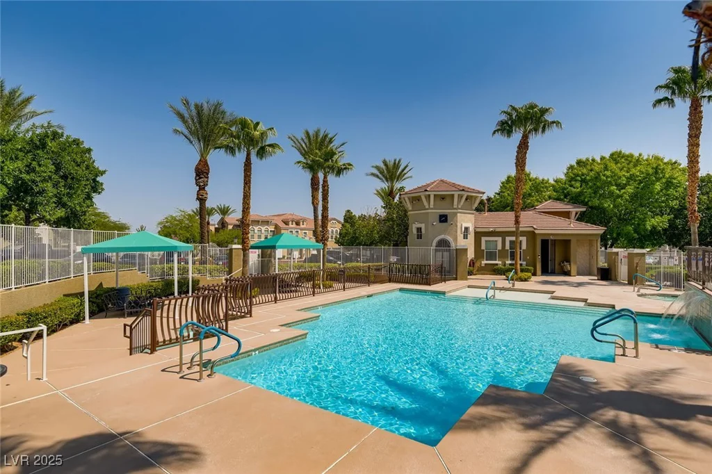 10001 Peace, Las Vegas, NV 89147