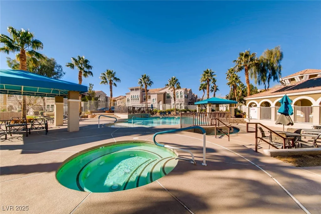 10001 Peace, Las Vegas, NV 89147