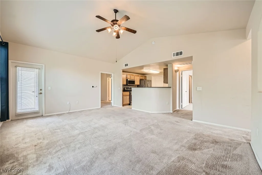 10001 Peace, Las Vegas, NV 89147
