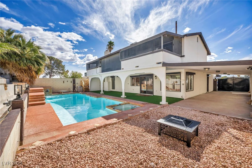 3916 Green Leaf, Las Vegas, NV 89120