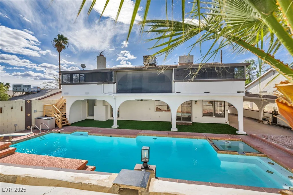 3916 Green Leaf, Las Vegas, NV 89120