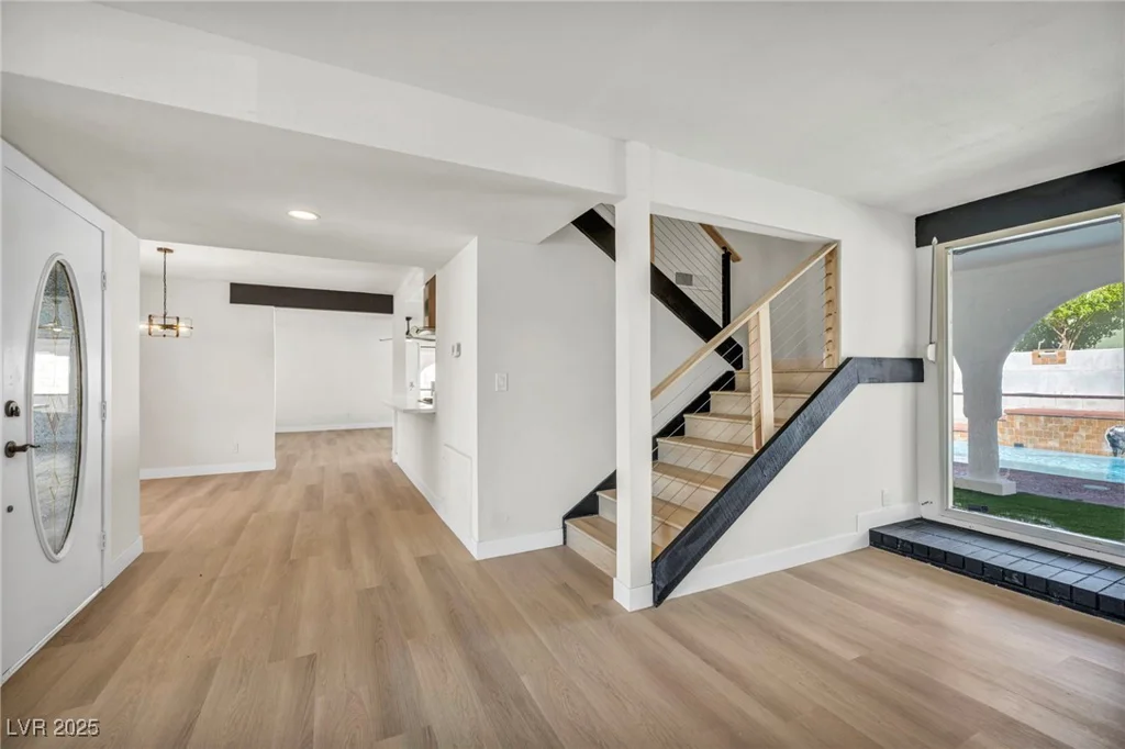 3916 Green Leaf, Las Vegas, NV 89120