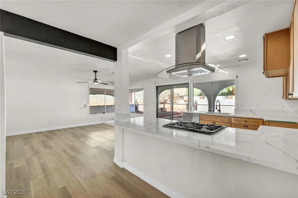3916 Green Leaf, Las Vegas, NV 89120