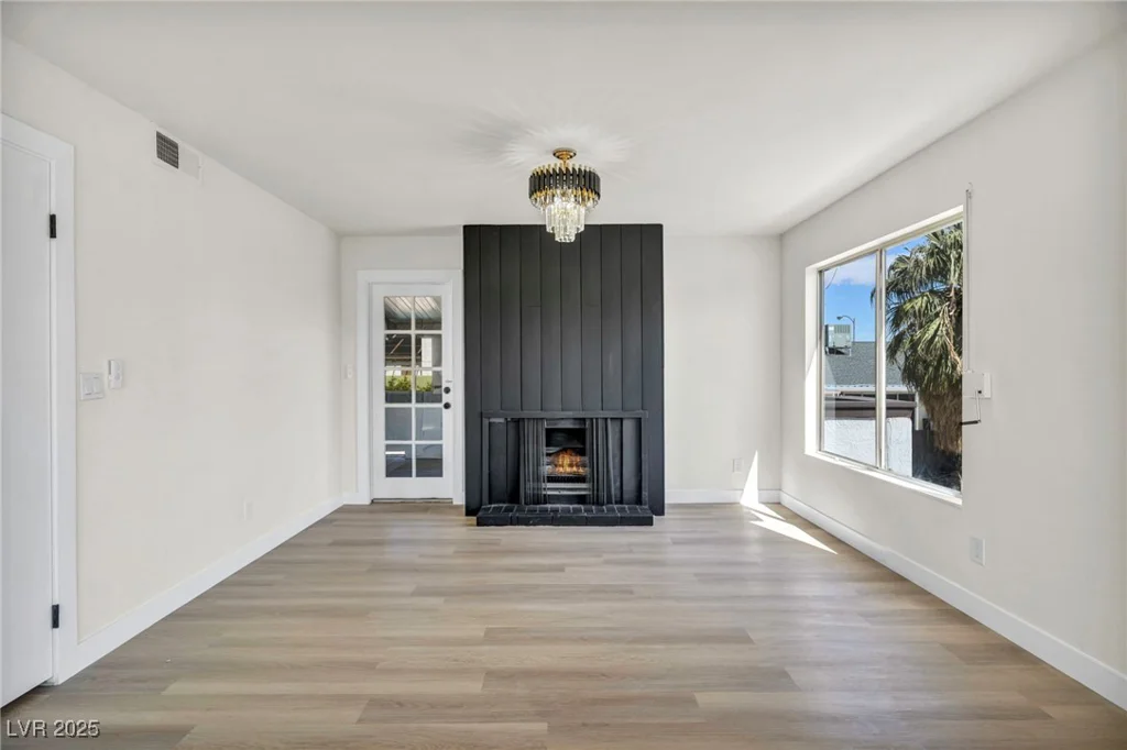 3916 Green Leaf, Las Vegas, NV 89120
