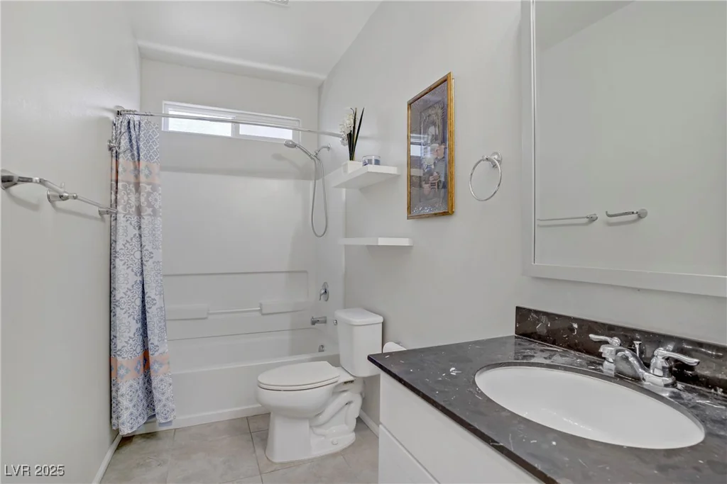 748 Dellenbaugh, Las Vegas, NV 89178