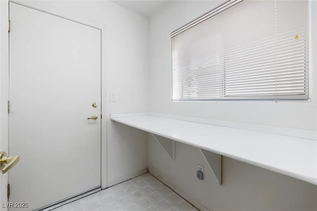 2605 Lotus Hill, Las Vegas, NV 89134