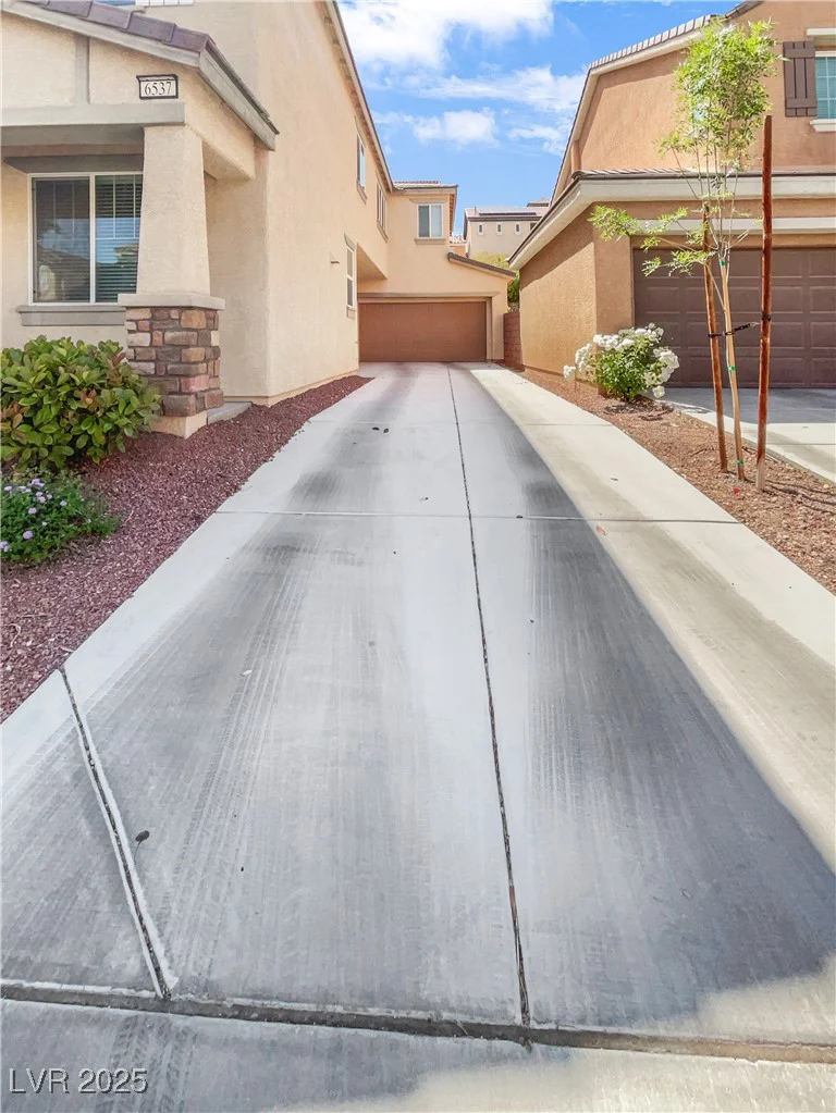 6537 Ditmars, Las Vegas, NV 89166