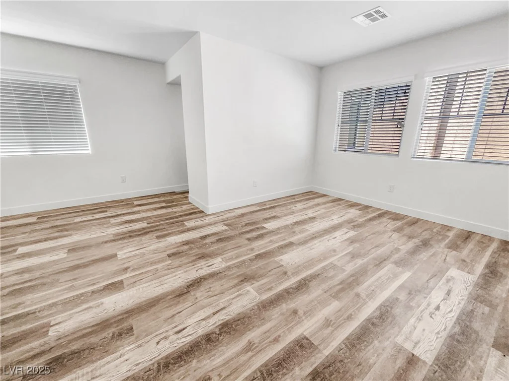 6537 Ditmars, Las Vegas, NV 89166