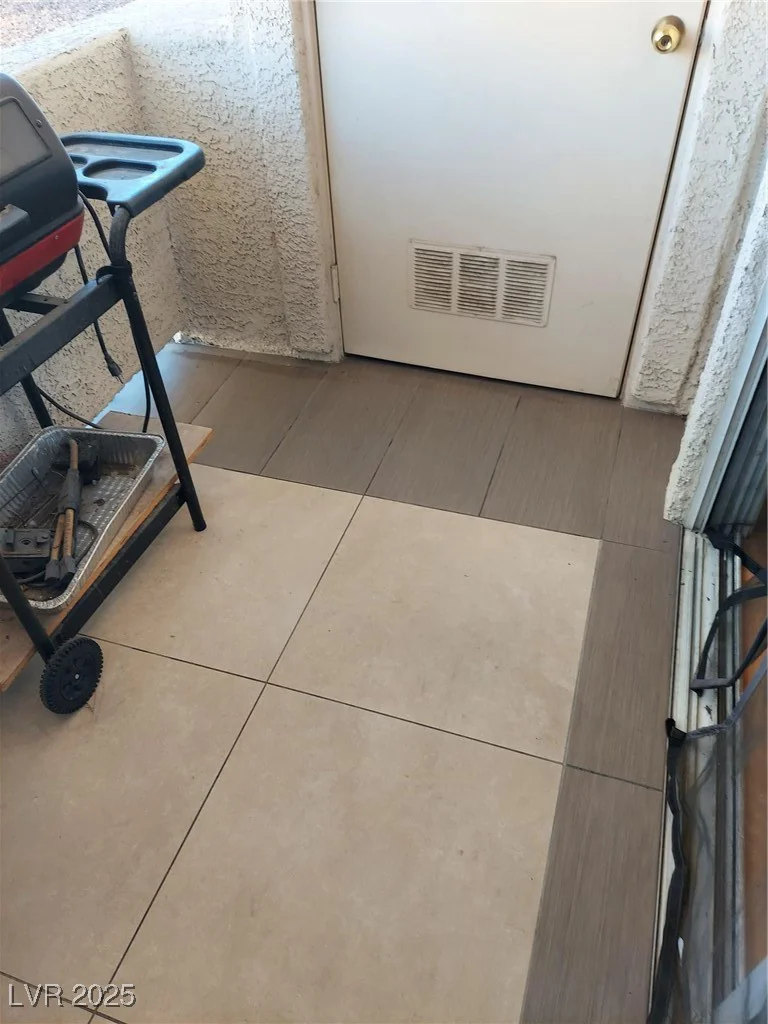 3425 Russell, Las Vegas, NV 89120