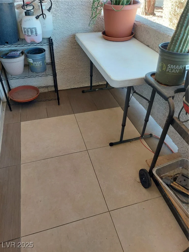 3425 Russell, Las Vegas, NV 89120