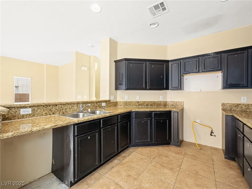 1030 Maple Pines, North Las Vegas, NV 89081