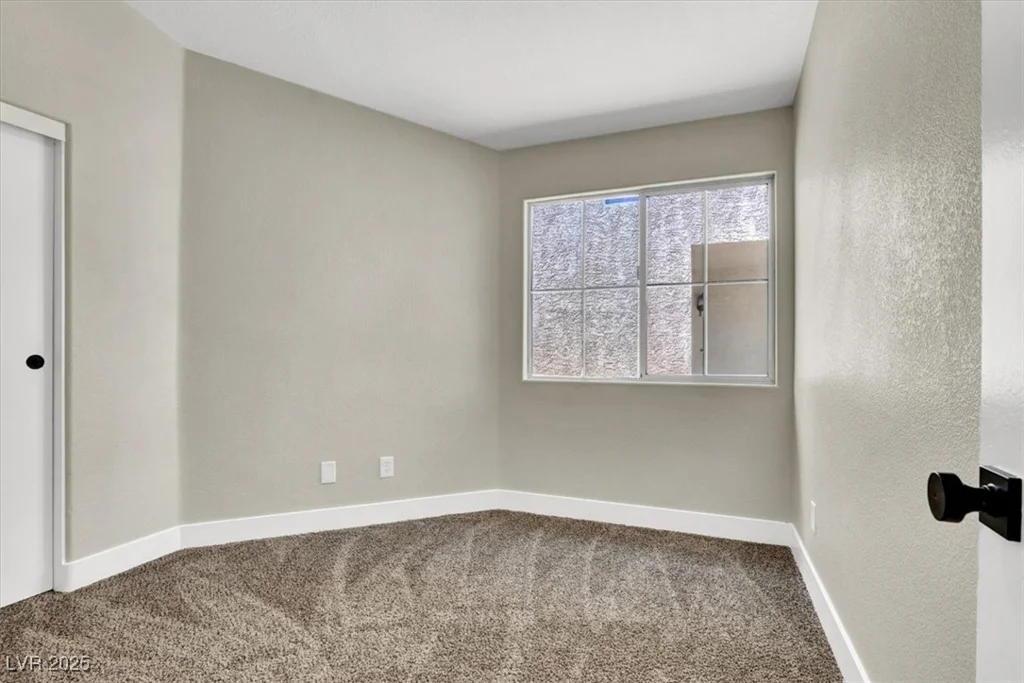 4375 Pittsfield, Las Vegas, NV 89115