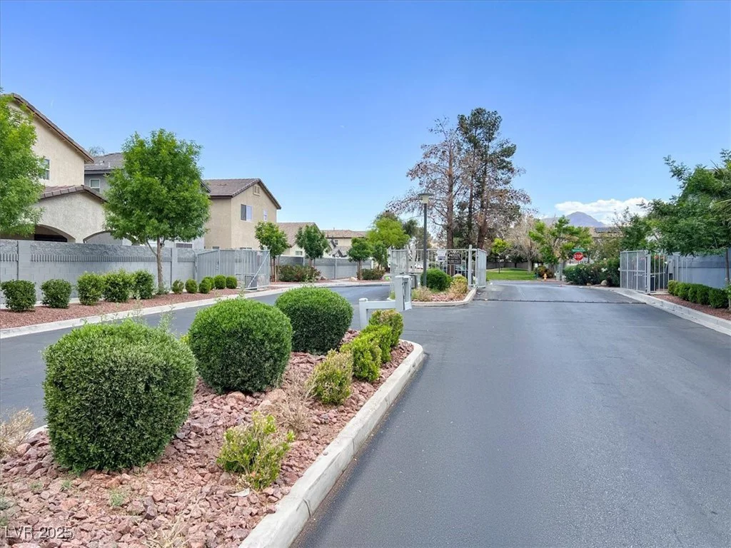 4375 Pittsfield, Las Vegas, NV 89115
