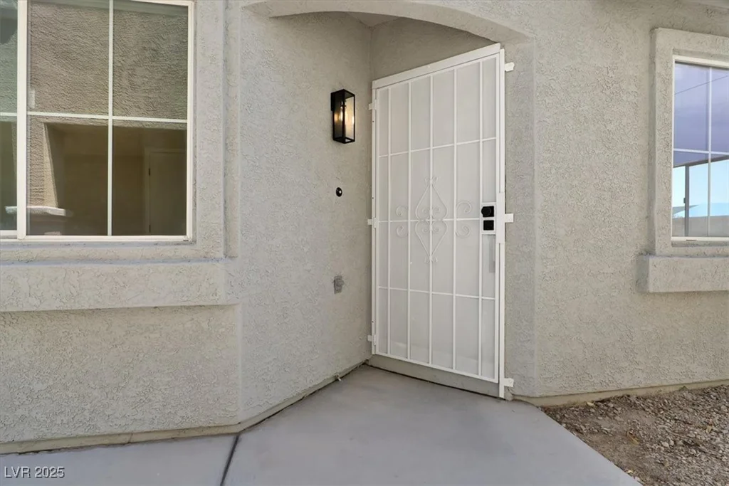 4375 Pittsfield, Las Vegas, NV 89115