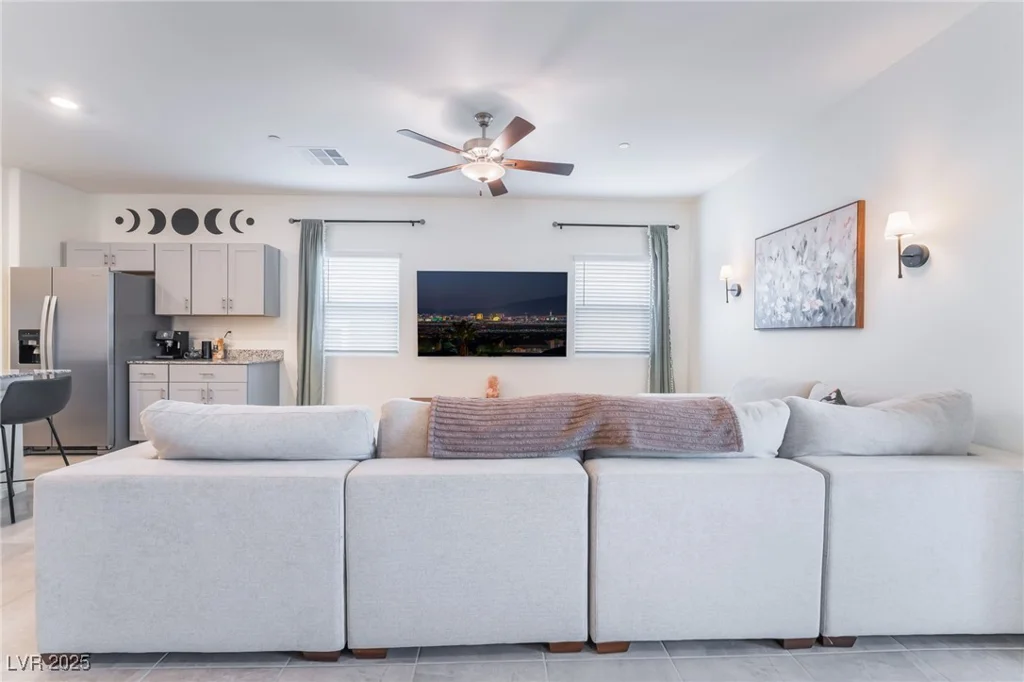 10943 Artisan Ranch, Las Vegas, NV 89166
