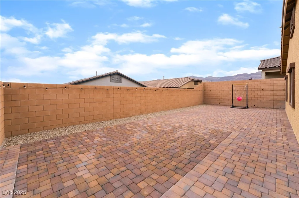 10943 Artisan Ranch, Las Vegas, NV 89166