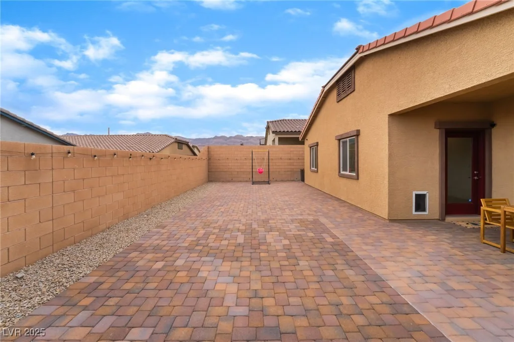 10943 Artisan Ranch, Las Vegas, NV 89166