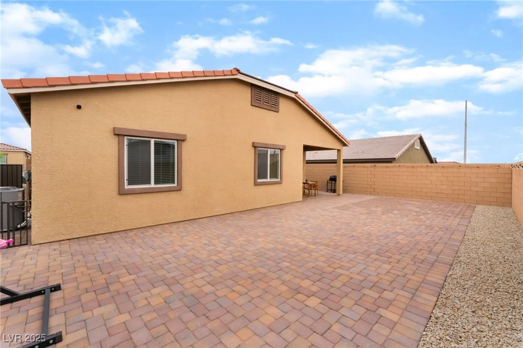10943 Artisan Ranch, Las Vegas, NV 89166