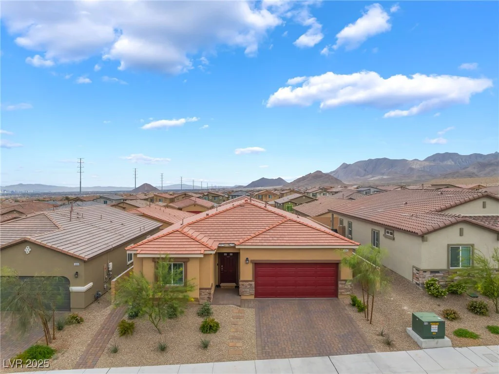 10943 Artisan Ranch, Las Vegas, NV 89166