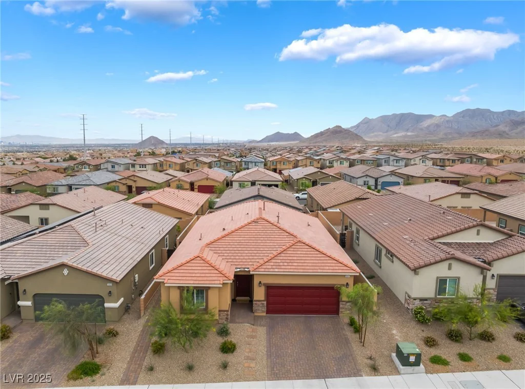 10943 Artisan Ranch, Las Vegas, NV 89166