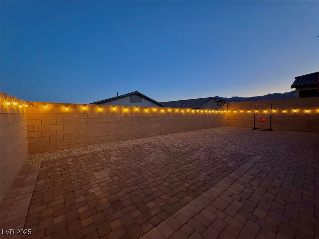 10943 Artisan Ranch, Las Vegas, NV 89166