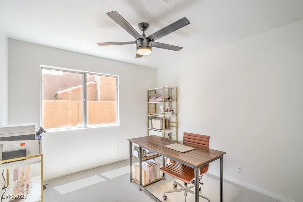 2713 Beachside, Las Vegas, NV 89117