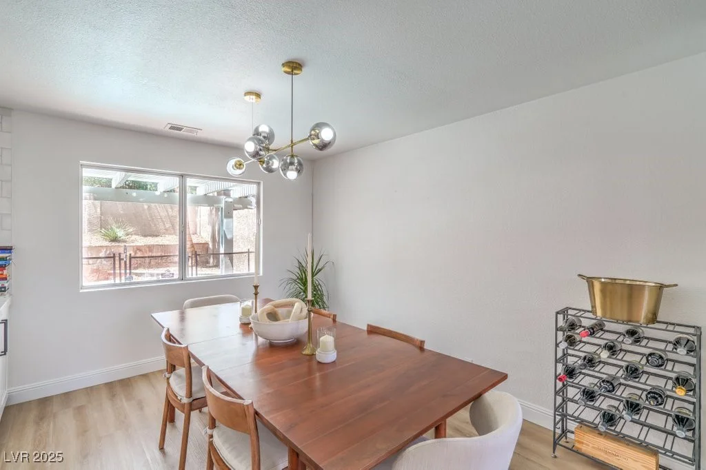2713 Beachside, Las Vegas, NV 89117