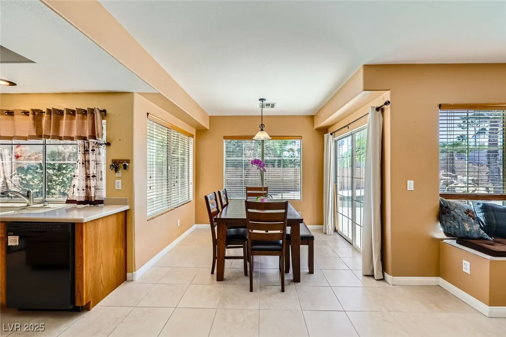 4 Bishopsgate, Henderson, NV 89074