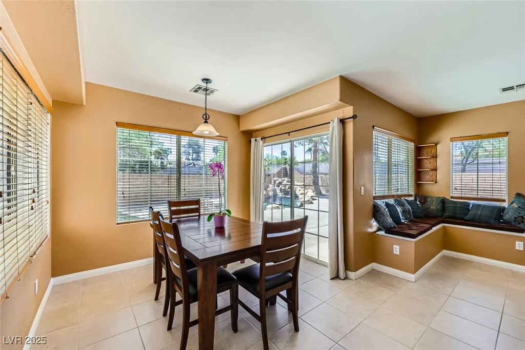 4 Bishopsgate, Henderson, NV 89074