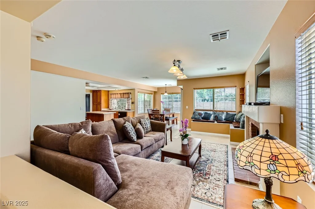 4 Bishopsgate, Henderson, NV 89074