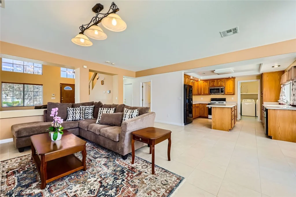 4 Bishopsgate, Henderson, NV 89074