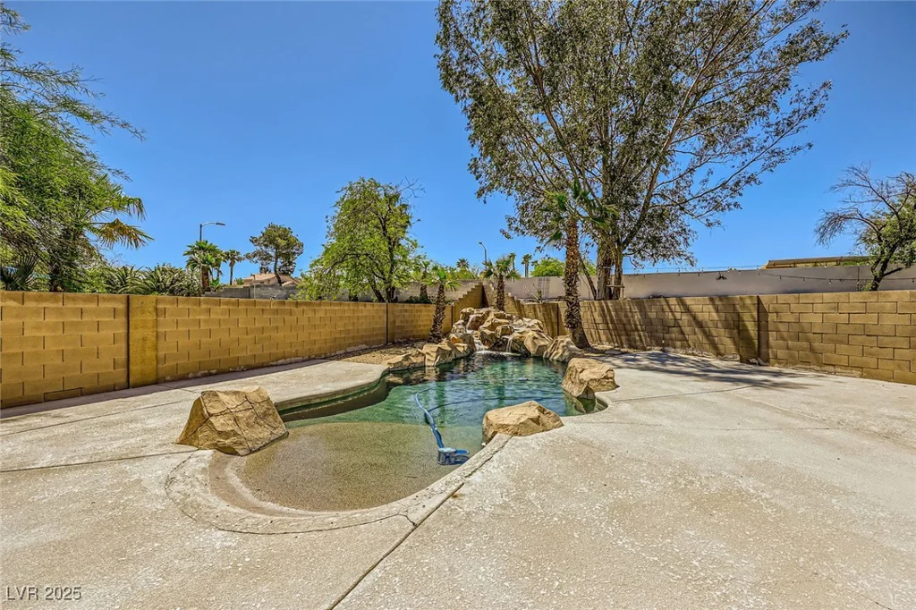 4 Bishopsgate, Henderson, NV 89074