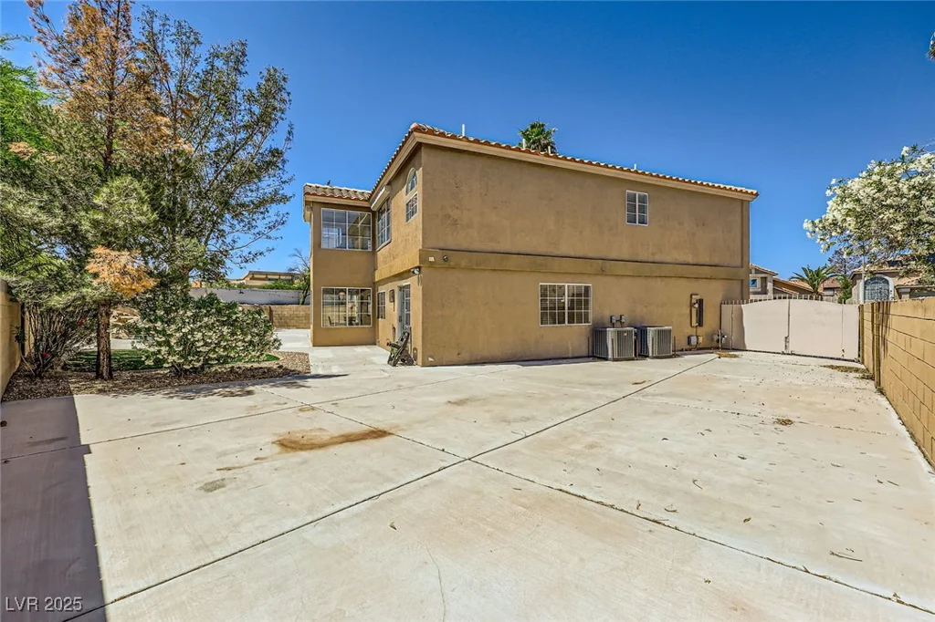 4 Bishopsgate, Henderson, NV 89074