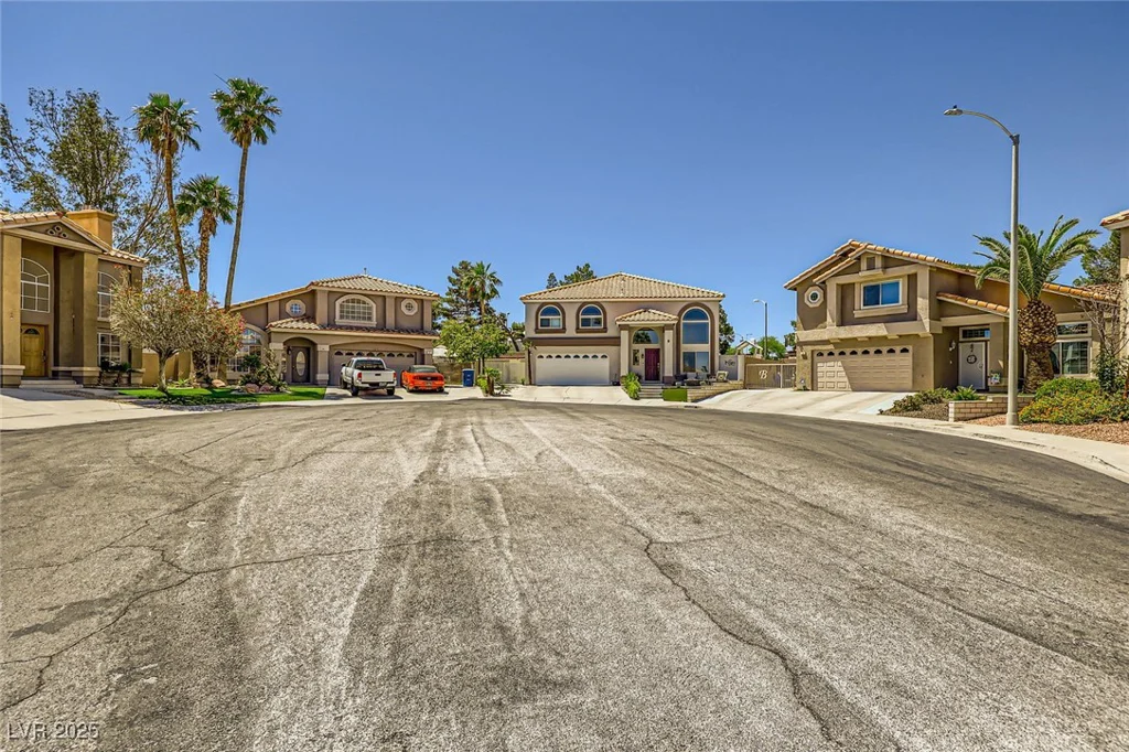 4 Bishopsgate, Henderson, NV 89074