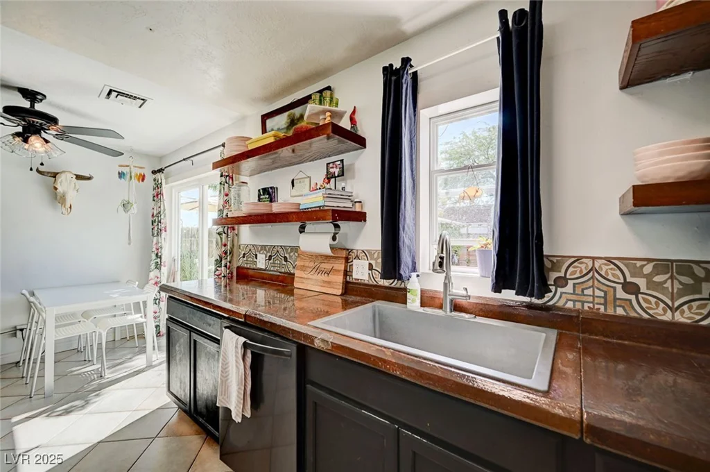 604 I, Boulder City, NV 89005