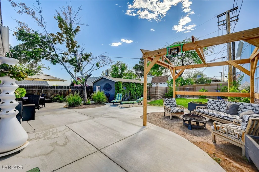 604 I, Boulder City, NV 89005