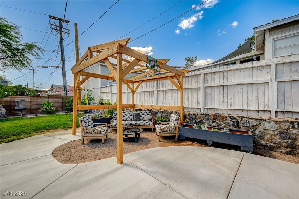 604 I, Boulder City, NV 89005